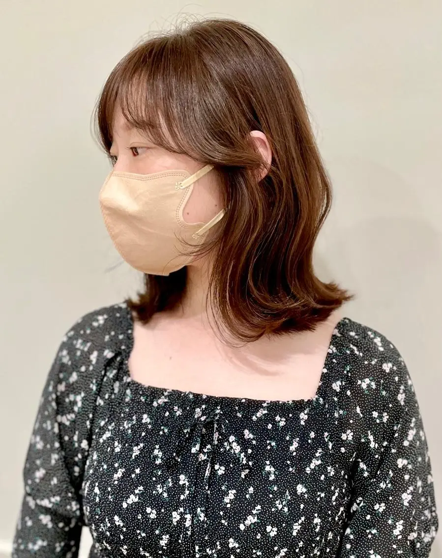 ミディアム カット ヘアカラー トリートメント Yuka ∥ 深層筋 ×睡眠改善ヘッドスパのヘアスタイル