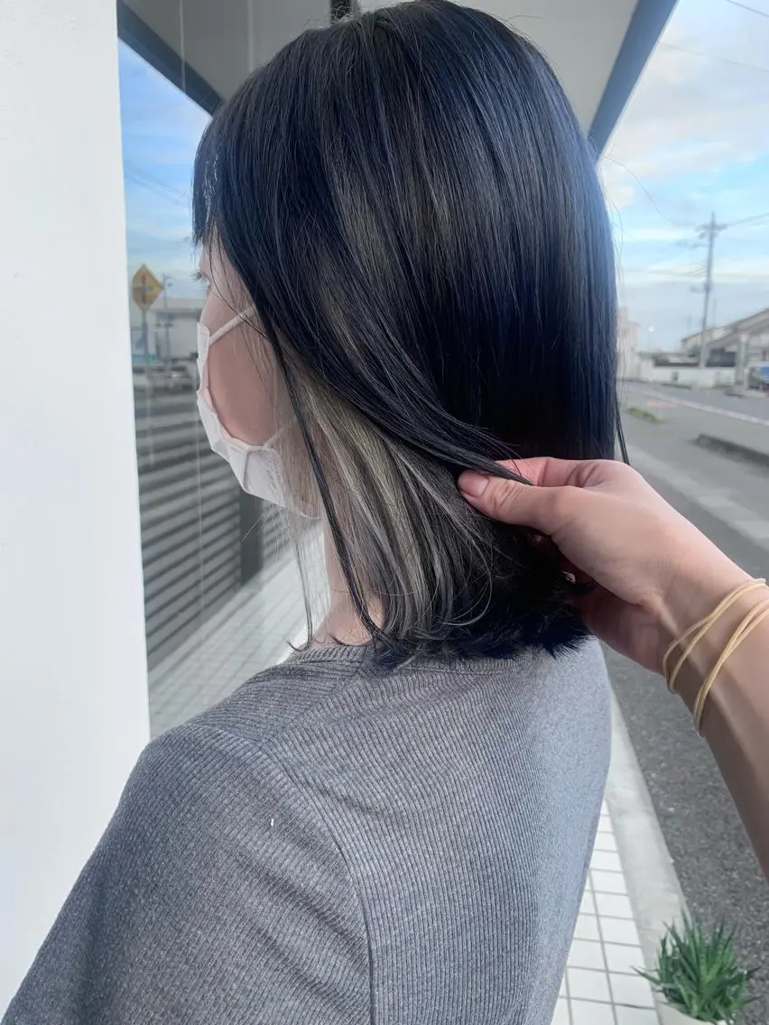 ミディアム ヘアカラー ハイトーン職人💗 松本輝美のヘアスタイル