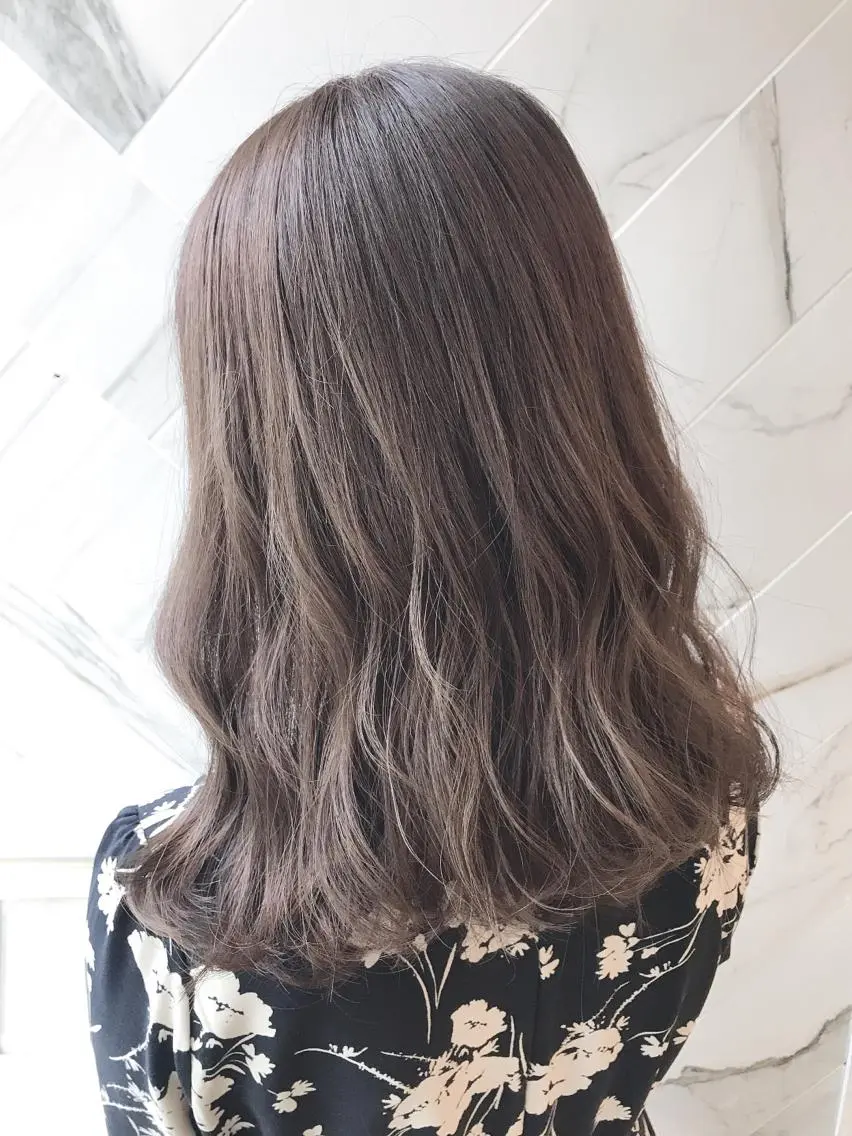 ミディアム カラー アッシュ ラベンダーカラー ラベンダーアッシュ 上條 航平のヘアスタイル