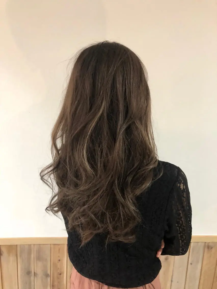 セミロング カラー ハイライトカラー ハイライト ヘアカラー トリートメント ヘアセット 吉田裕太/ハイライト ダブルカラーのヘアスタイル