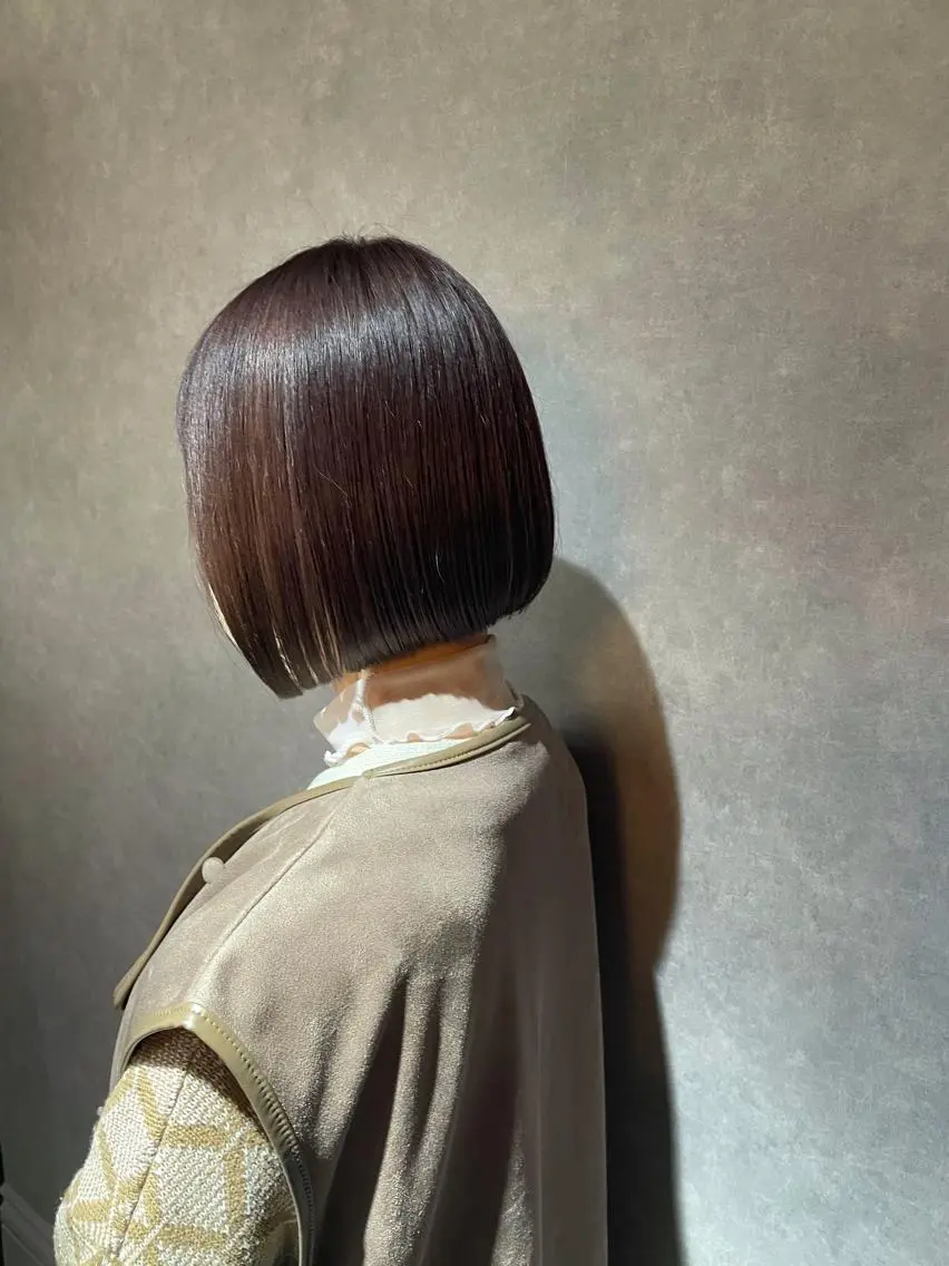 ショート ボブ カット ヘアカラー ✨受賞歴多数✨ボブ• ショート🕊藤原朋也のヘアスタイル