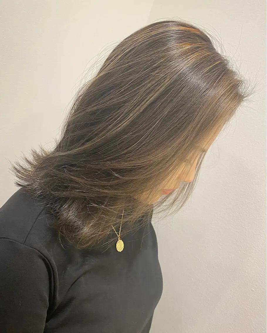 ミディアム sail hairのヘアスタイル