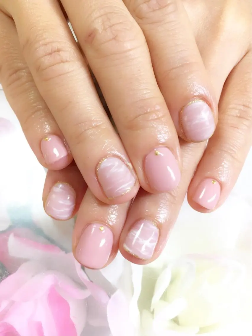 ネイル フットネイル ジェルネイル オフィスネイル パラジェル 冬ネイル clover nailのネイルデザイン