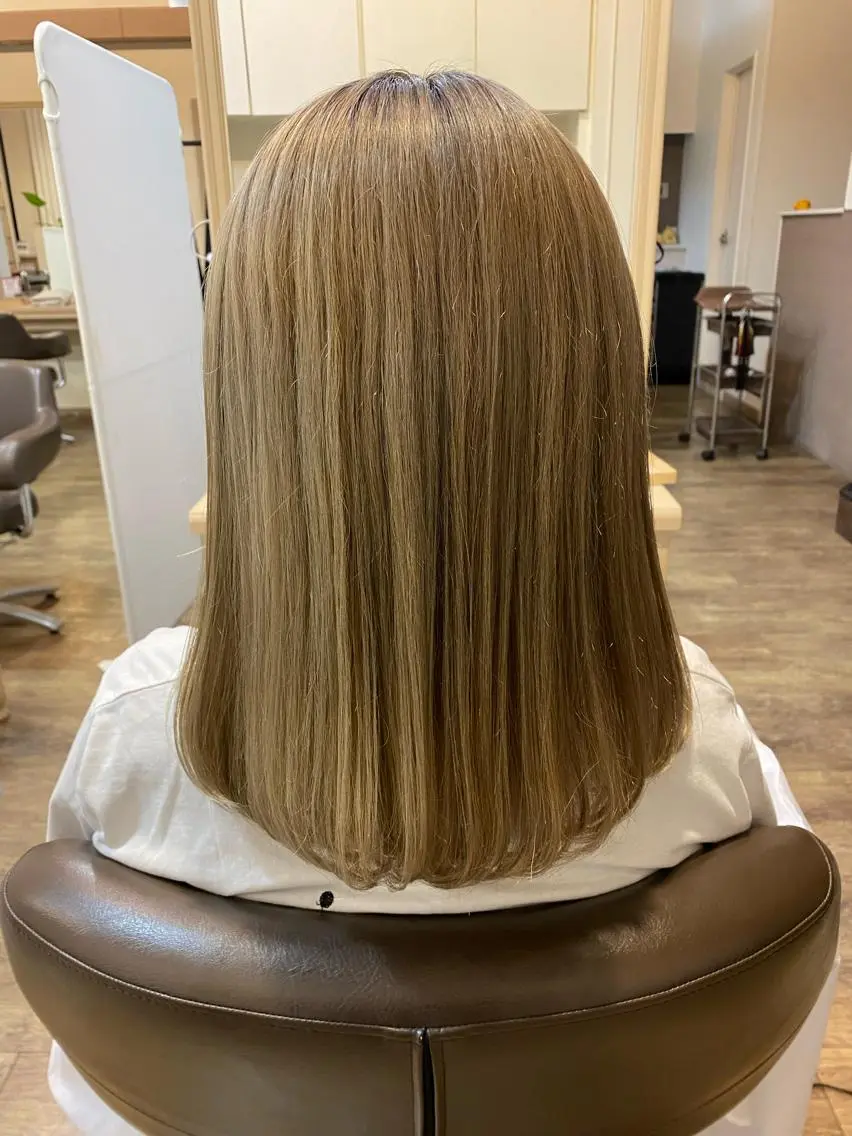ロング 長嶋 花梨のヘアスタイル