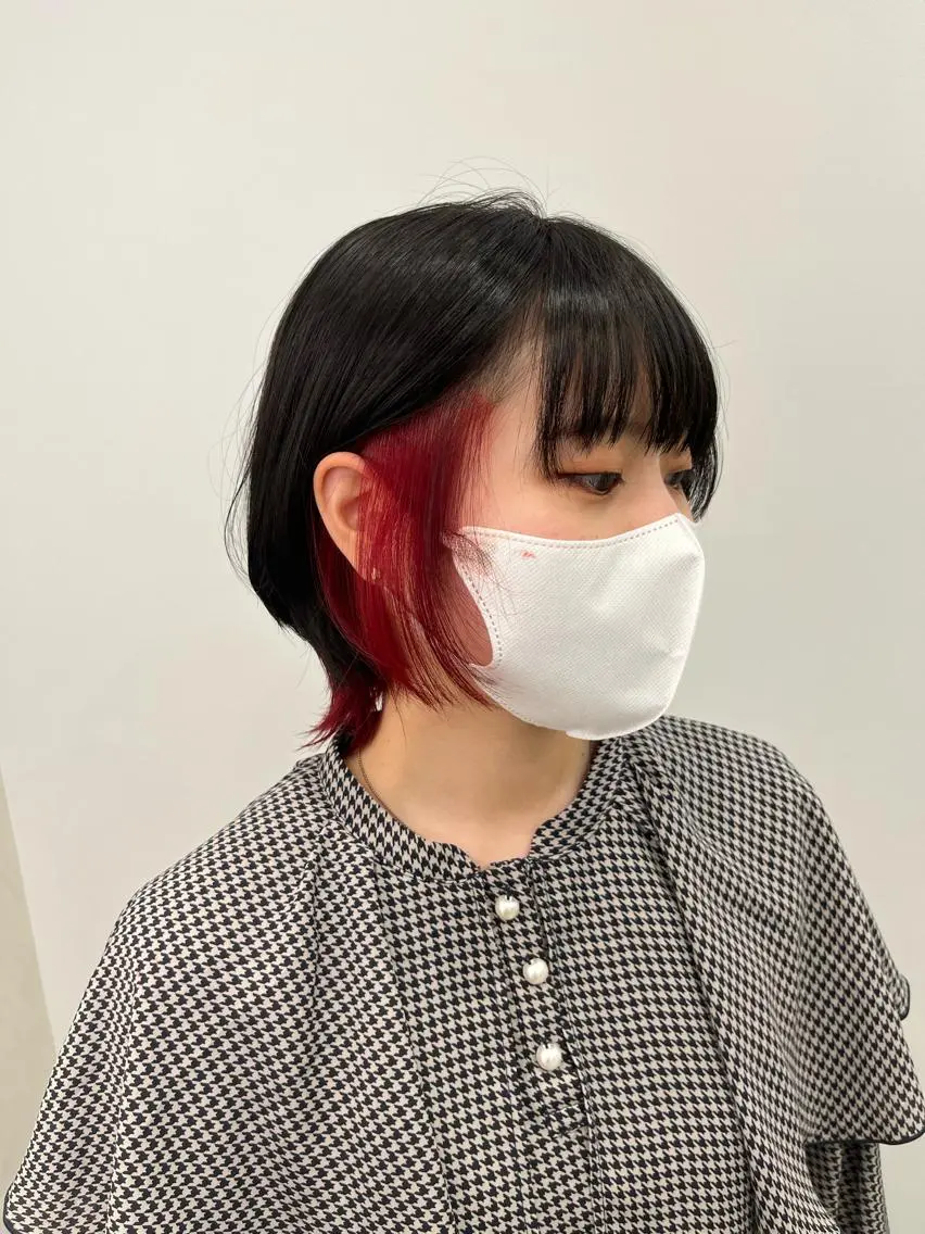 ショート カラー レッドカラー ウルフカット 縮毛矯正 ボブめショートあすまのヘアスタイル