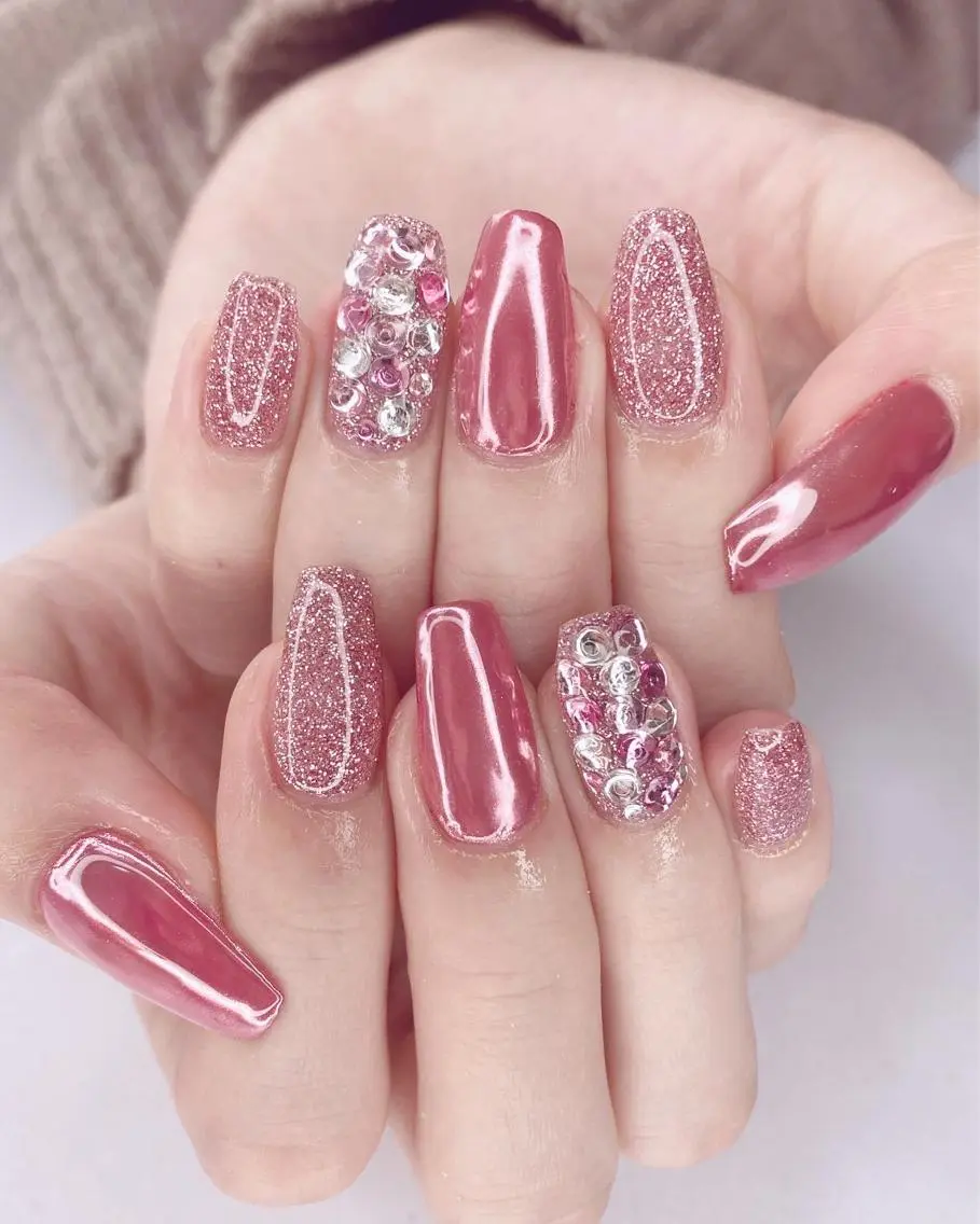 ネイル アニマル柄 アートネイル フレンチネイル グラデーション キラキラネイル Ｎail Ｓalon ertiのネイルデザイン