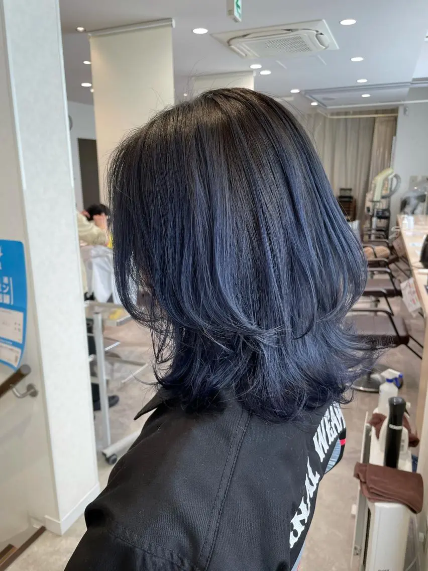 セミロング カラー メンズブリーチカラー /NAOのヘアスタイル
