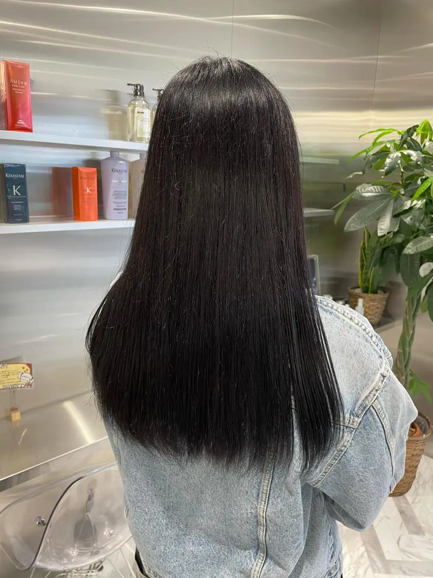 ロング カラー 黒髪 ブルーカラー ブルーブラック 透明感カラー ヘアカラー 🧁はるひ/ ZEST Ivy🎀のヘアスタイル