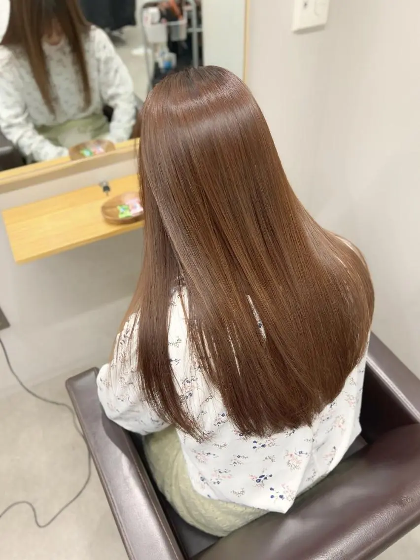 セミロング カラー ✨【公式】 juhl.横浜✨のヘアスタイル