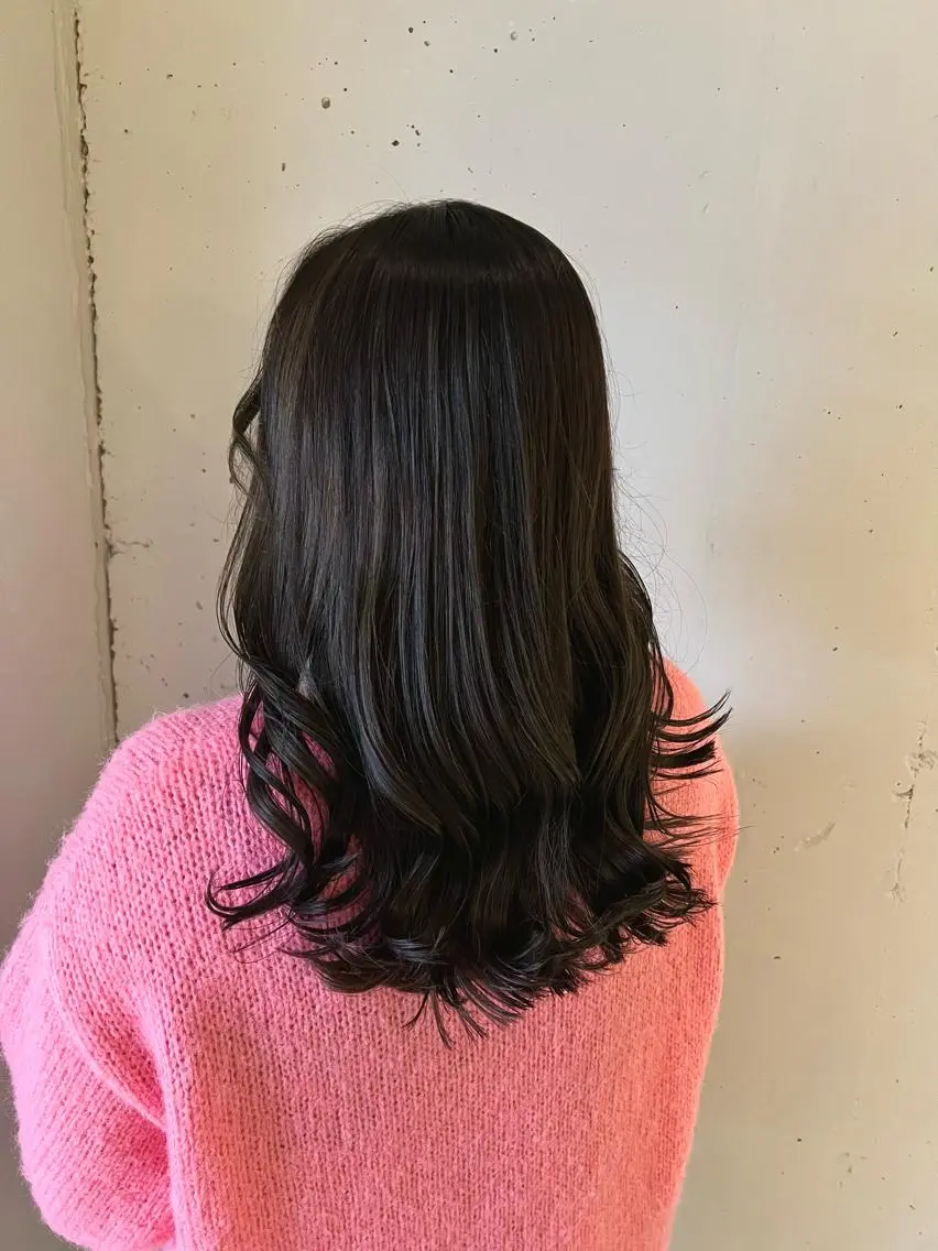 セミロング カラー アッシュ アッシュグレー アッシュグレージュ バレイヤージュ グレージュ ヘアカラー トリートメント ヘッドスパ カラースペシャリスト しょう🧑🏼‍🎨のヘアスタイル
