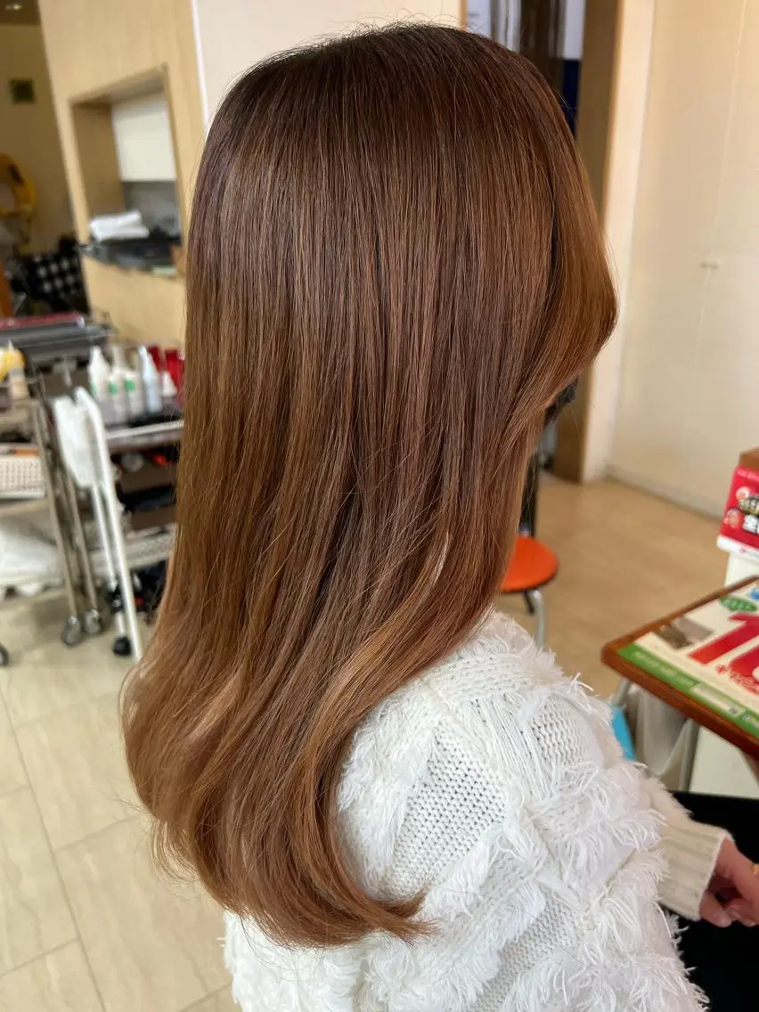 ロング カラー 黒崎 美乃里のヘアスタイル
