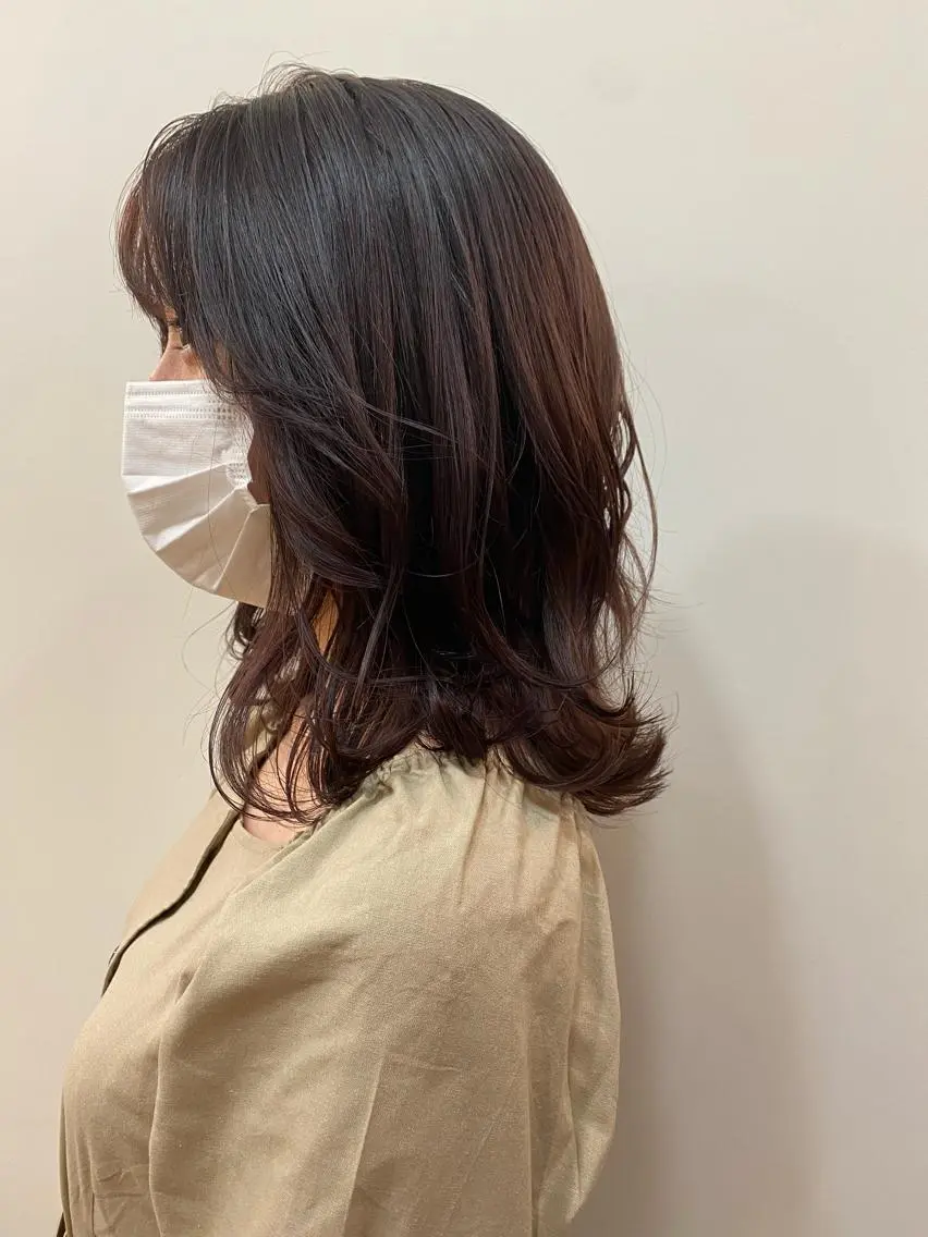 ミディアム Sea by LUVISM アヤノのヘアスタイル