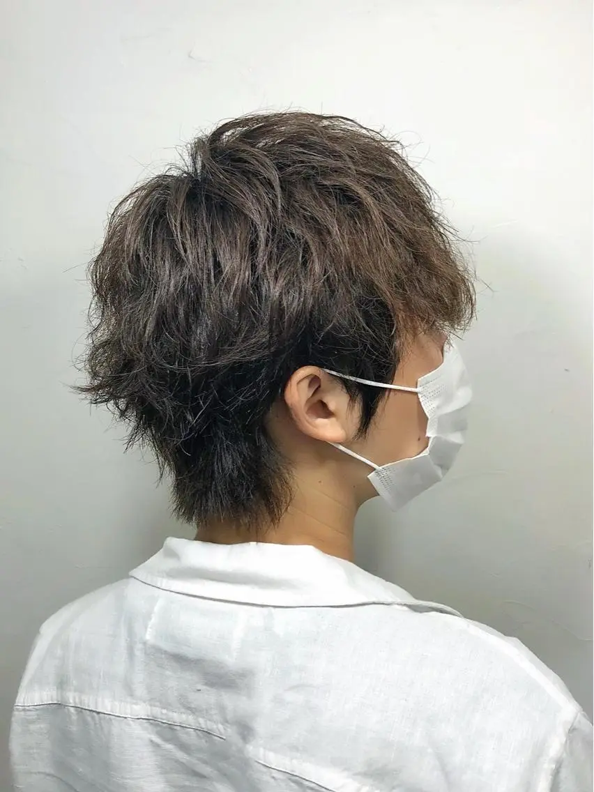 ショート パーマ メンズ 白髪ぼかし大人メンズ 根本零のヘアスタイル