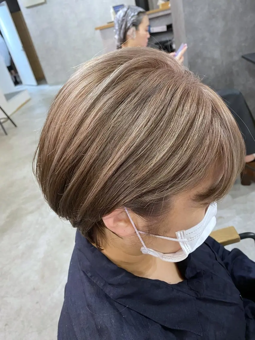 ショート カラー 髪質改善/レイヤー カット手塚奨のヘアスタイル
