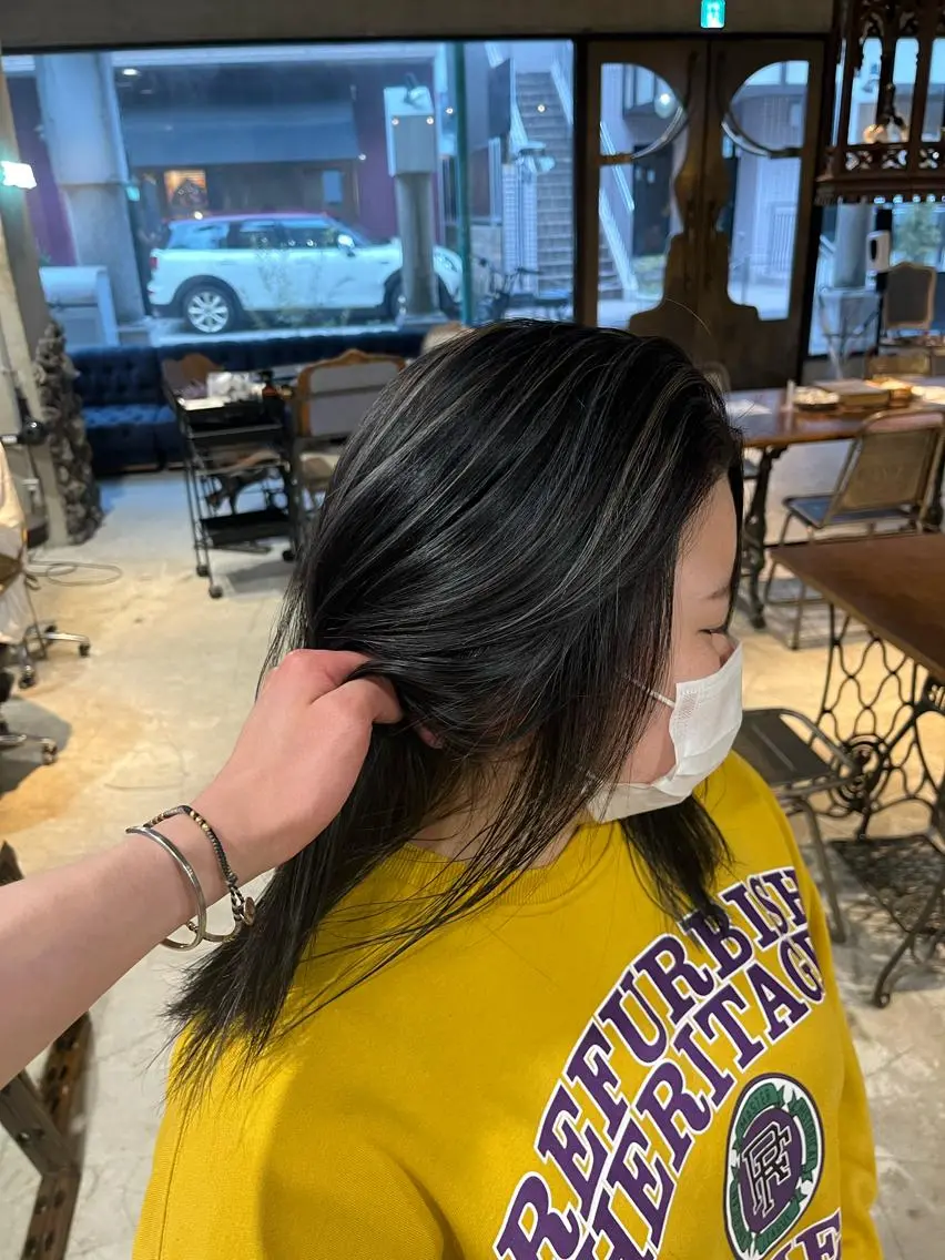 セミロング カラー ハイライトカラー シルバー ハイライト カット ヘアカラー トリートメント ✨メンズスタイル✨ Daiのヘアスタイル