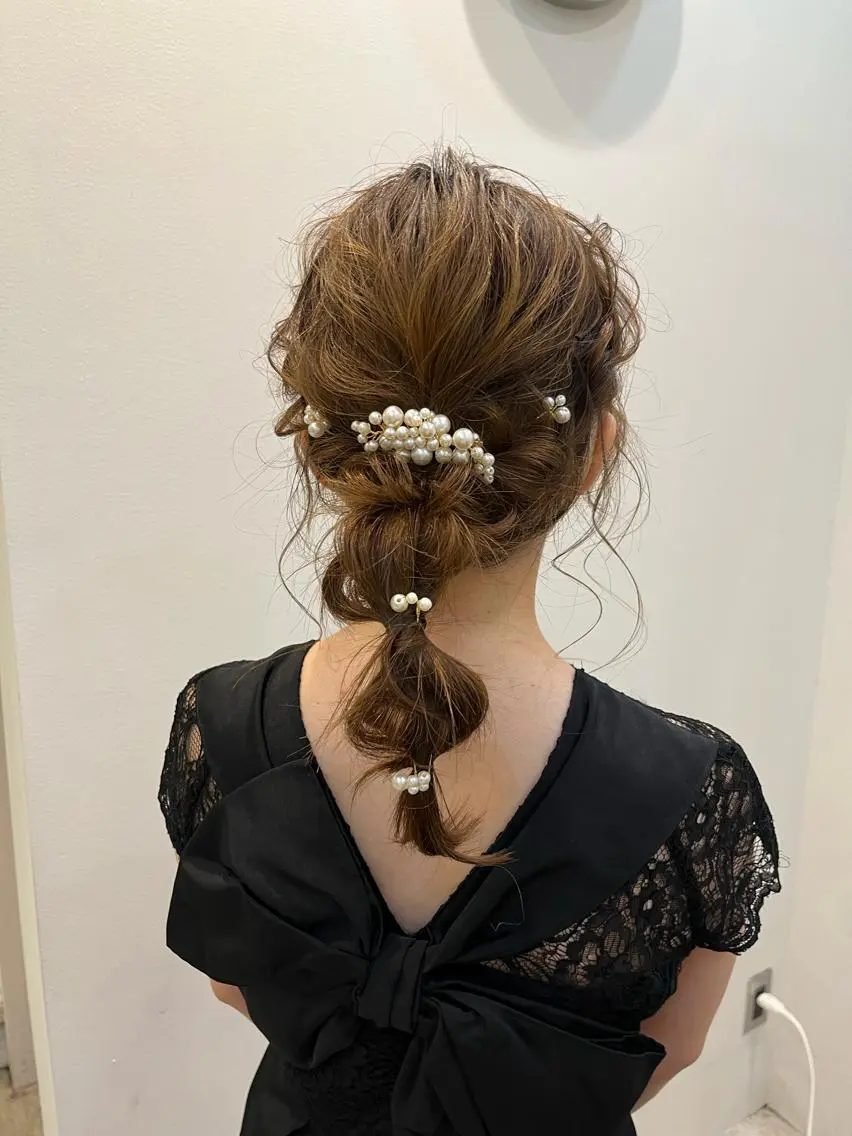 ミディアム ヘアアレンジ メンズ キッズ ネイル マツエク・マツパ アイブロウ 子どものヘアアレンジ 持ち込み HIROKO / 透明感暖色カラー🎀のヘアスタイル