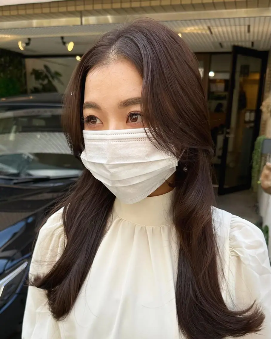 ロング カラー パーマ 切りっぱなしボブ ショートボブ バレイヤージュ ベージュカラー 黒髪 カット ヘアカラー 縮毛矯正 トリートメント 韓国レイヤー柔らかい 地毛風縮毛矯正/マツのヘアスタイル