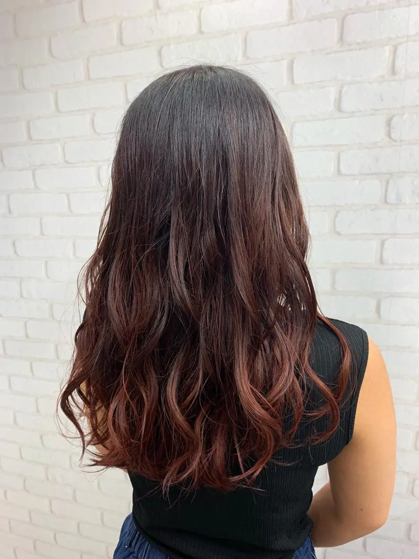 セミロング カラー ヘアアレンジ グラデーションカラー ブリーチカラー🫧 森　凪沙のヘアスタイル