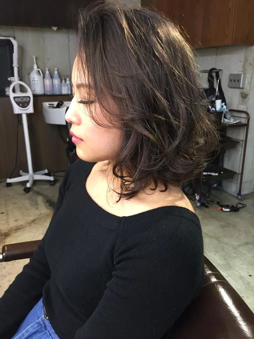 ショート パーマ ヘアアレンジ メンズ キッズ ネイル マツエク・マツパ メンズブリーチ アッシュ アッシュグレー アッシュグレージュ 顔まわりレイヤー× 韓国ヘアオタベシンヤのヘアスタイル