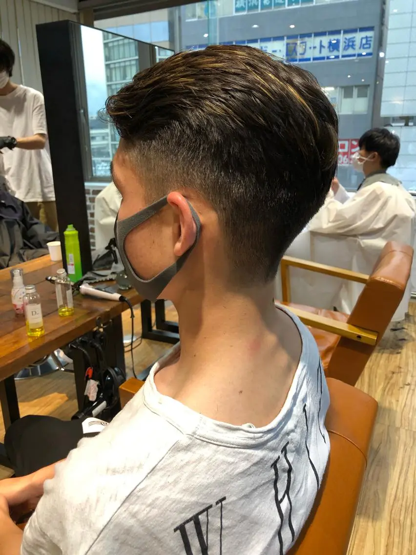 ショート カラー カット ヘアカラー トリートメント ヘアセット 🌟小顔カット🌟 レイヤーカットボブのヘアスタイル