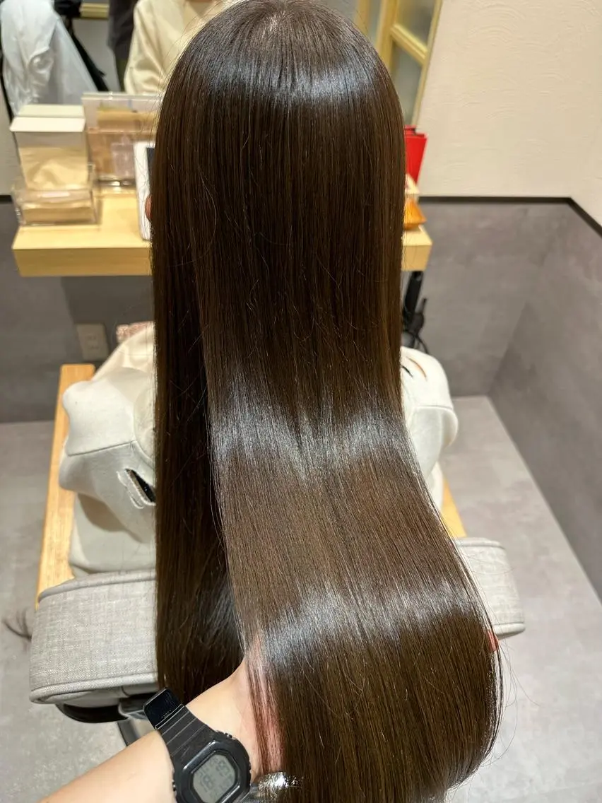 ロング やまぐち あやみのヘアスタイル