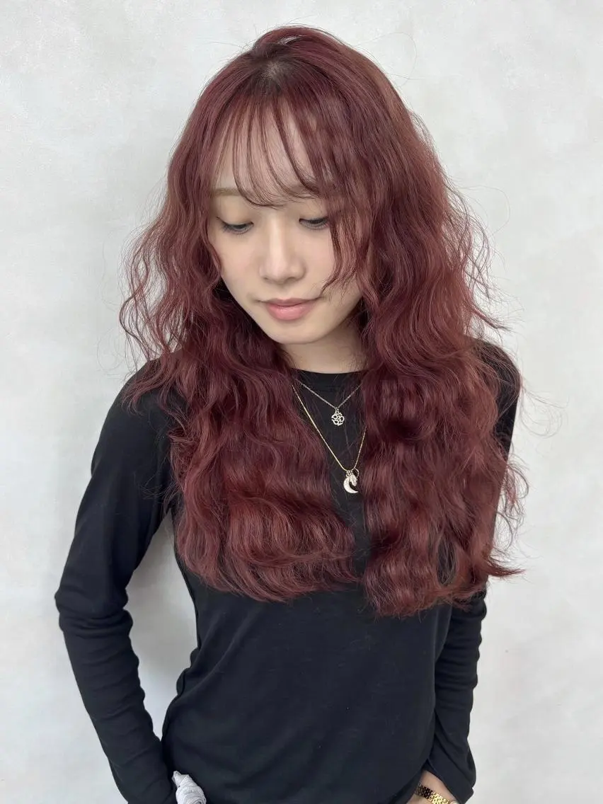 ロング カラー パーマ ロング ⭐️横浜ブリーチ特化 美容師 堤涼⭐️のヘアスタイル