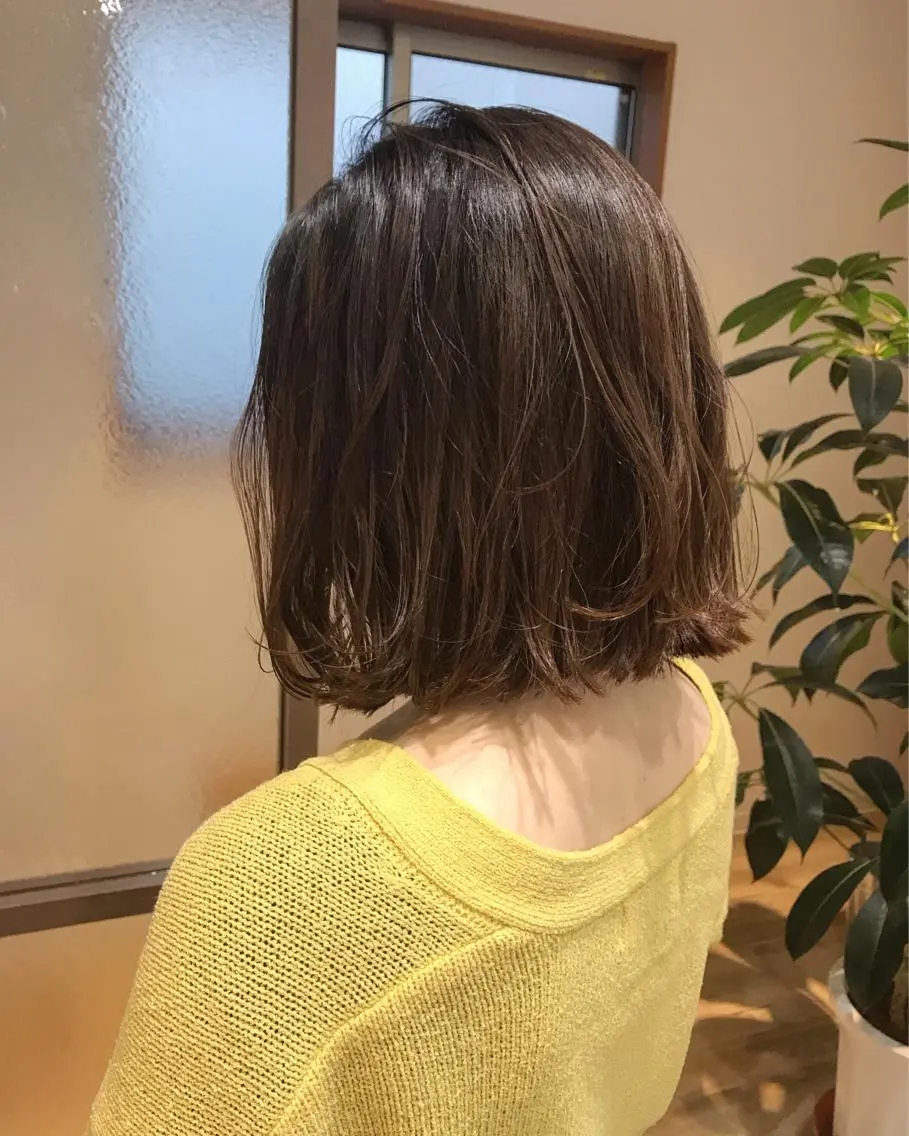 ミディアム カラー 稲荷 友美のヘアスタイル