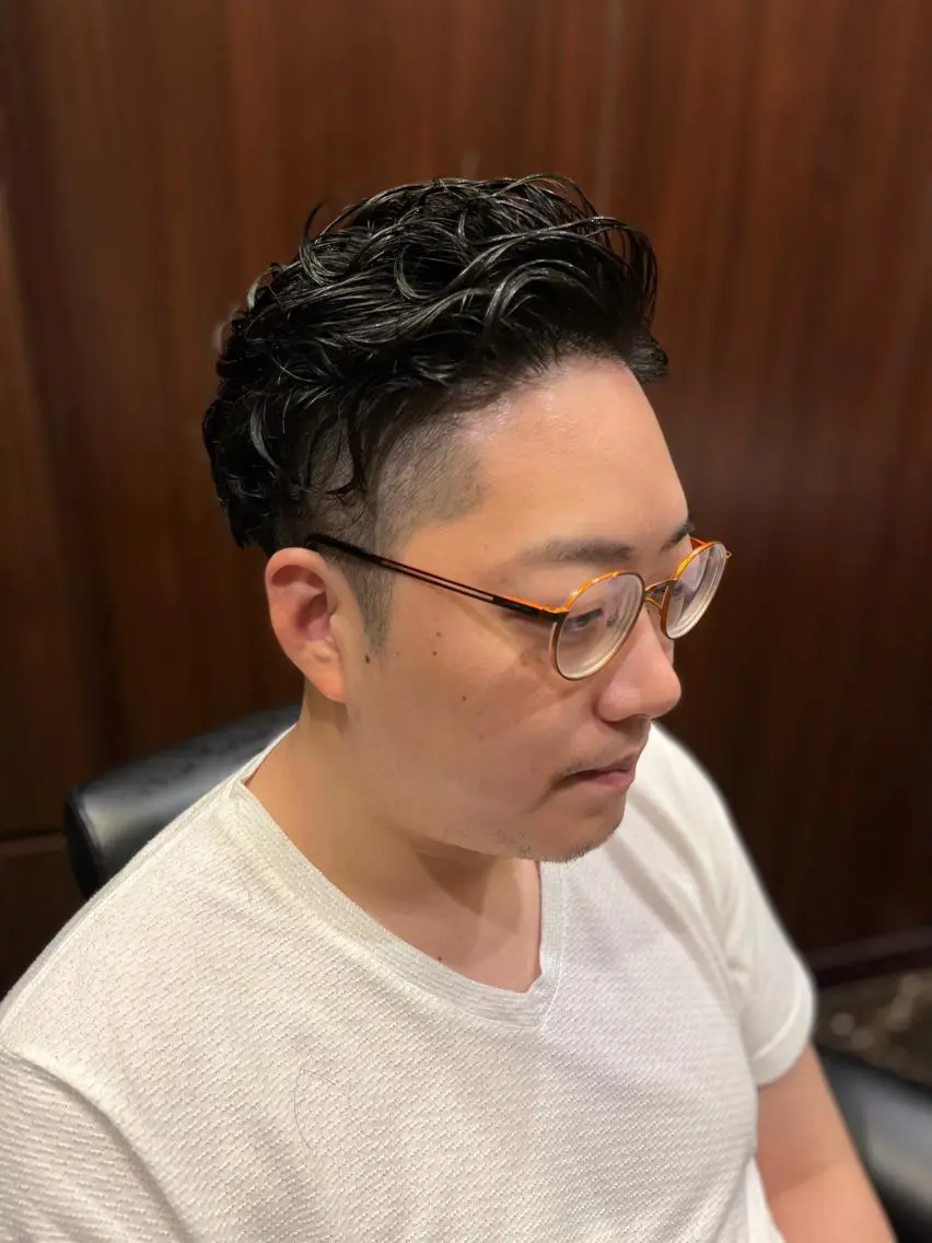 ミディアム 寺嶋 涼のヘアスタイル