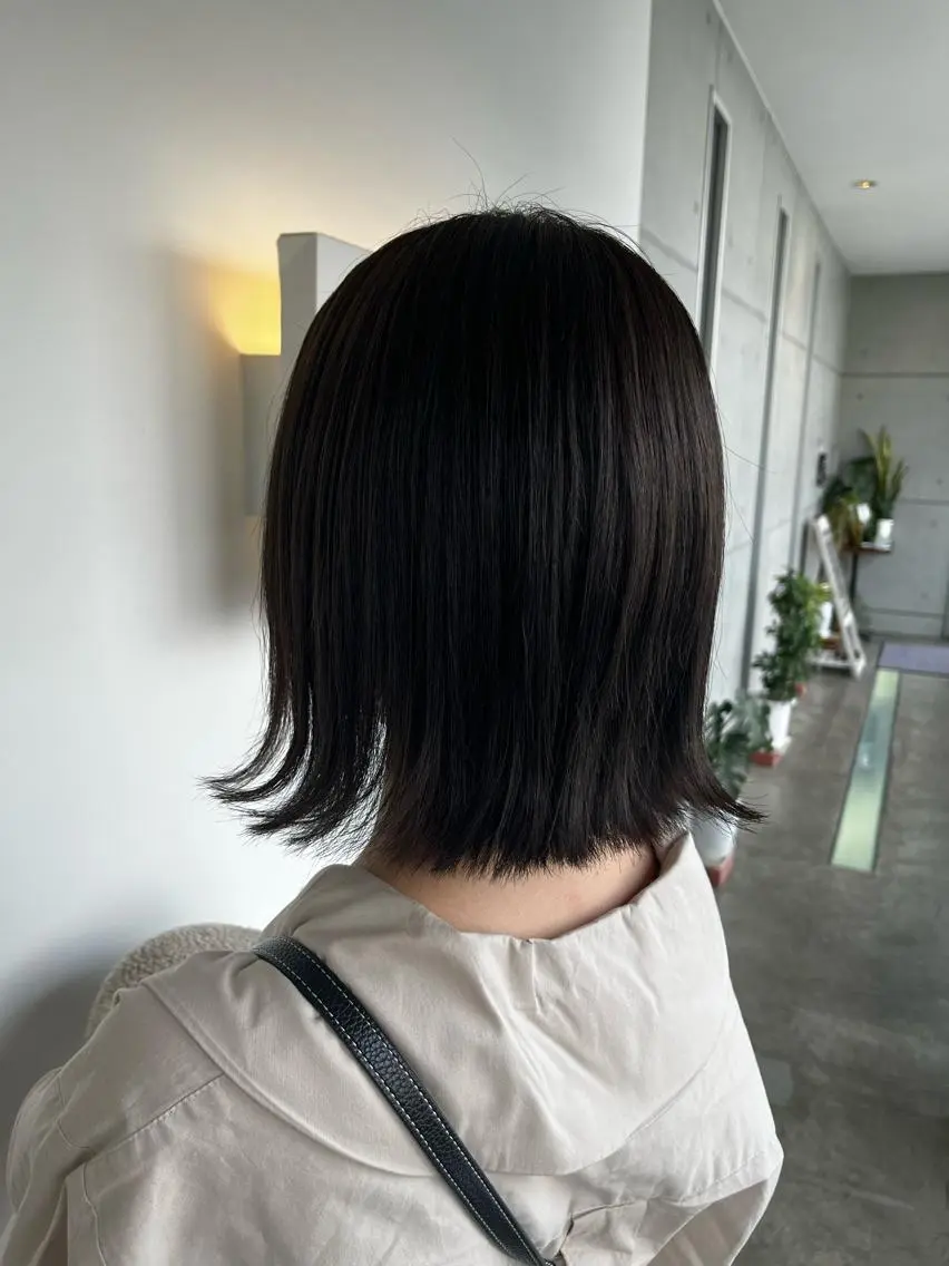 ミディアム チョコレートブラウン おせ ちさとのヘアスタイル