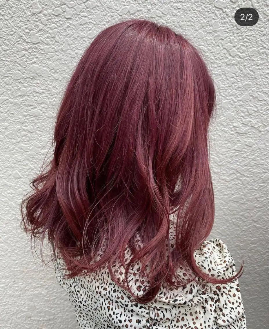 ミディアム カラー 矢田 沙希のヘアスタイル