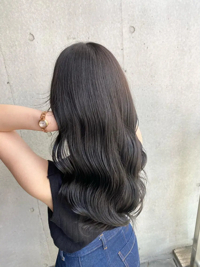 セミロング カラー モテ前髪 タゴメ シンヤのヘアスタイル