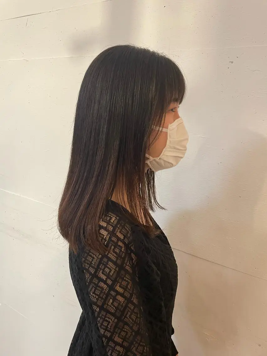 セミロング 💛🤍U too e’s /店長🧸のヘアスタイル