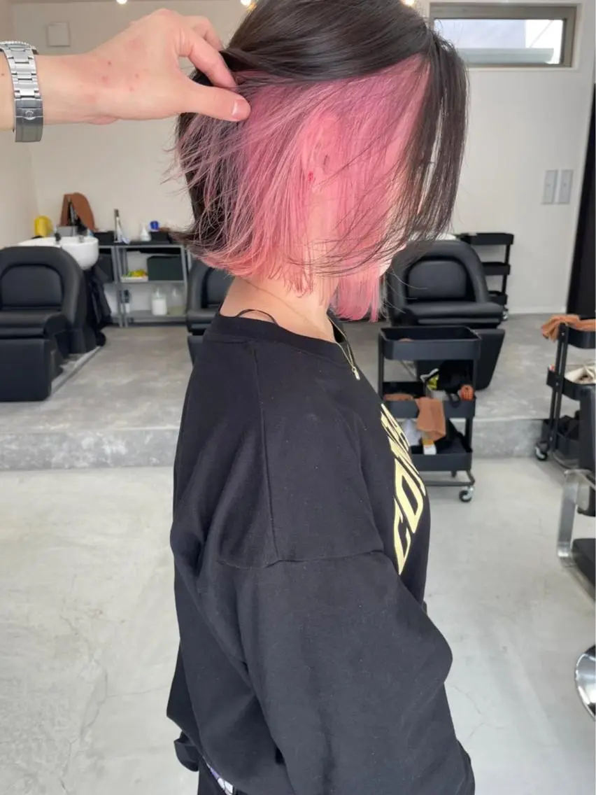 ショート カラー ネイル マツエク・マツパ アイブロウ ショートボブ バレイヤージュ ブリーチ ケアブリーチ 透明感カラー hair terra ce M奈良店のヘアスタイル