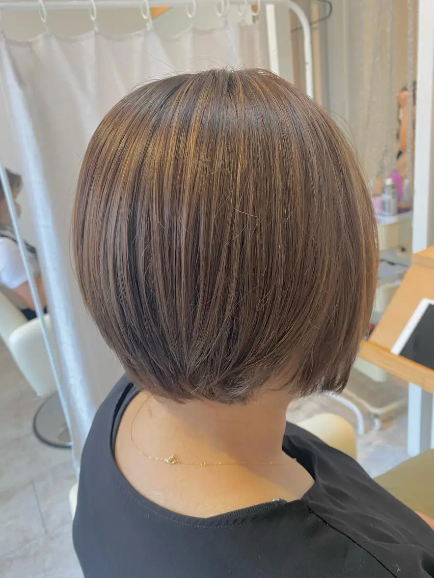 ショート カラー Design Color🐰アユミのヘアスタイル