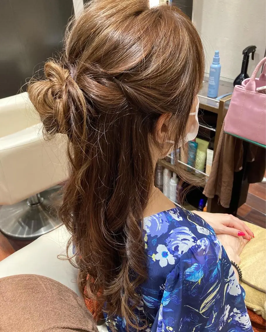 ヘアアレンジ 成沢 モニカのヘアスタイル