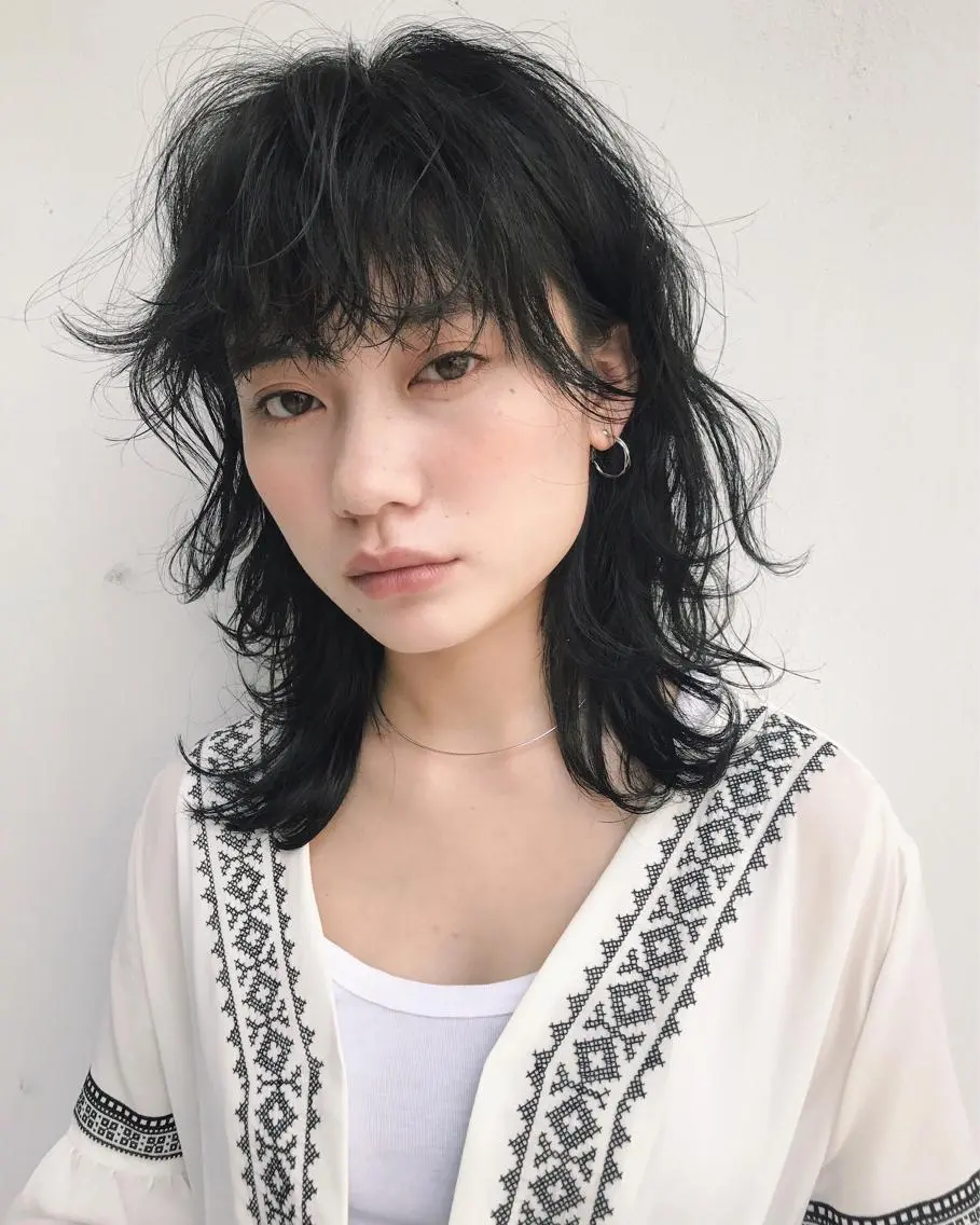 ミディアム カラー パーマ ヘアアレンジ ミディアムパーマ カット トリートメント 松田 亮葉のヘアスタイル