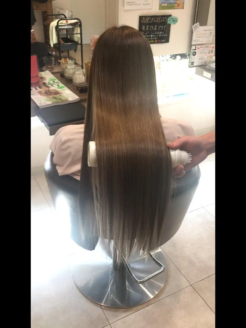 ロング 髪質改善 鵜飼 真伍のヘアスタイル