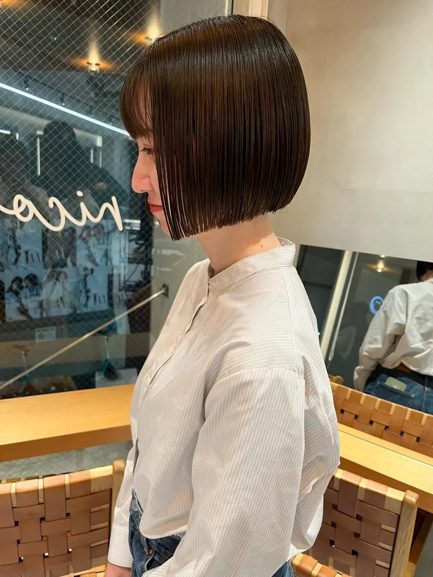 ミディアム 縮毛矯正ボブ&顔まわ レイヤー♡TOMOEのヘアスタイル