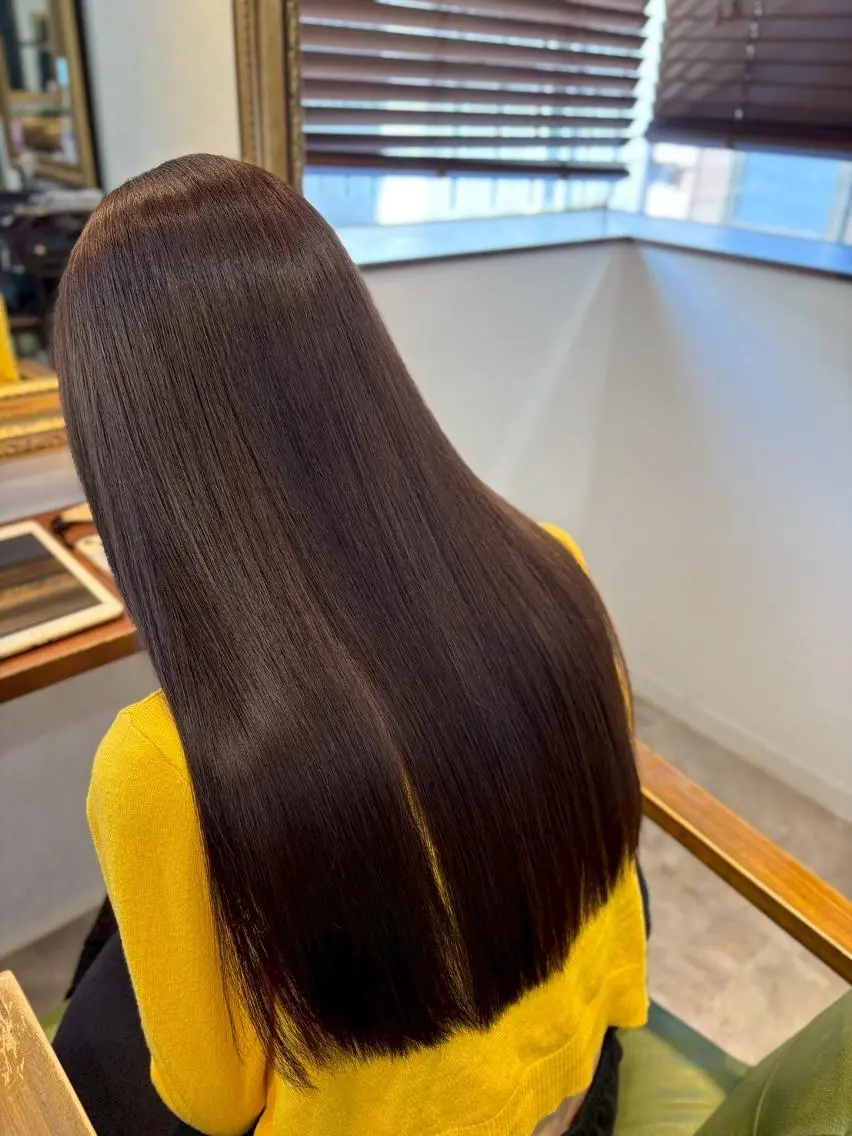 ロング ショートボブ ボブ くびれヘア 顔周りカット ロング 縮毛矯正 newi saLyu ネウィ サリューのヘアスタイル