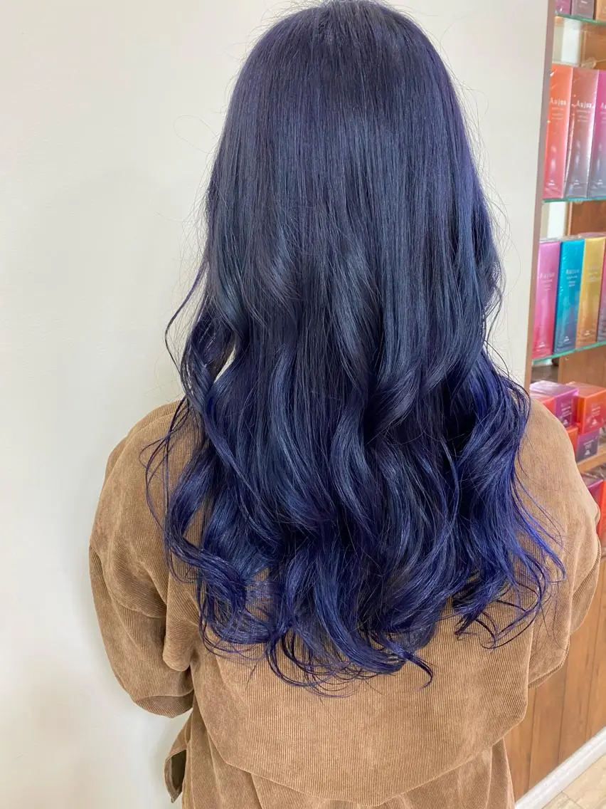 カラー SALOWIN栄 高須大貴のヘアスタイル