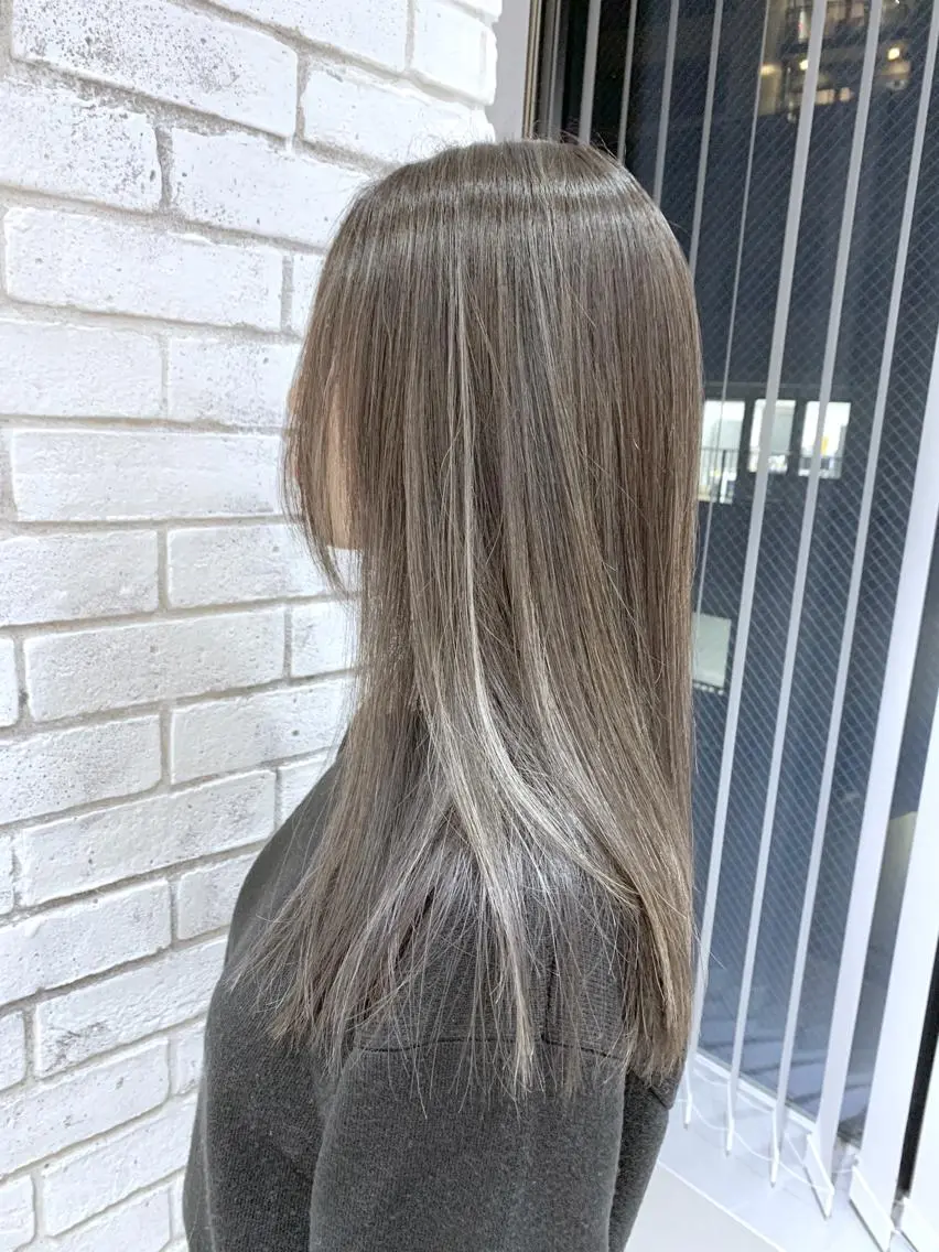 セミロング カラー パーマ ヘアアレンジ ハイライトカラー ハイライト ヘアカラー 縮毛矯正/美髪 髪質改善/石田幸輔のヘアスタイル