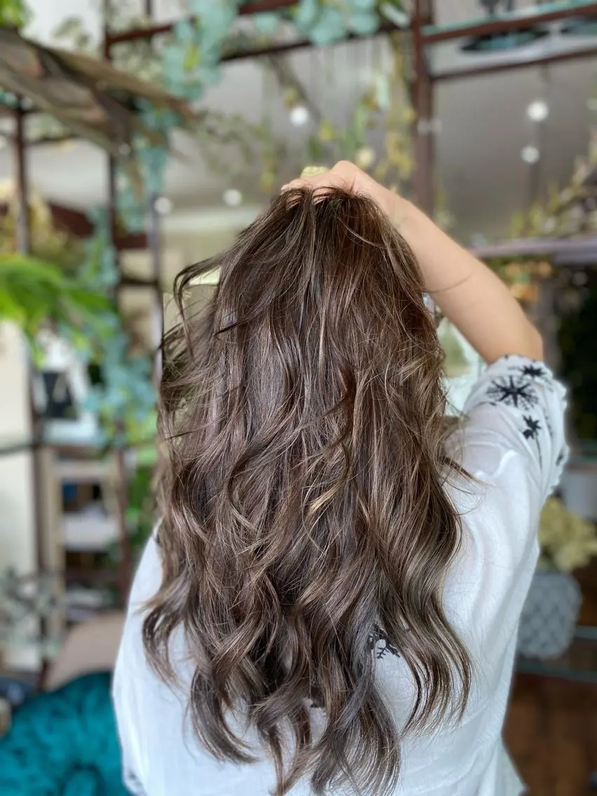 ロング カラー グレージュ ハイライトカラー パープルカラー ハイライト ヘアカラー Style Tのヘアスタイル