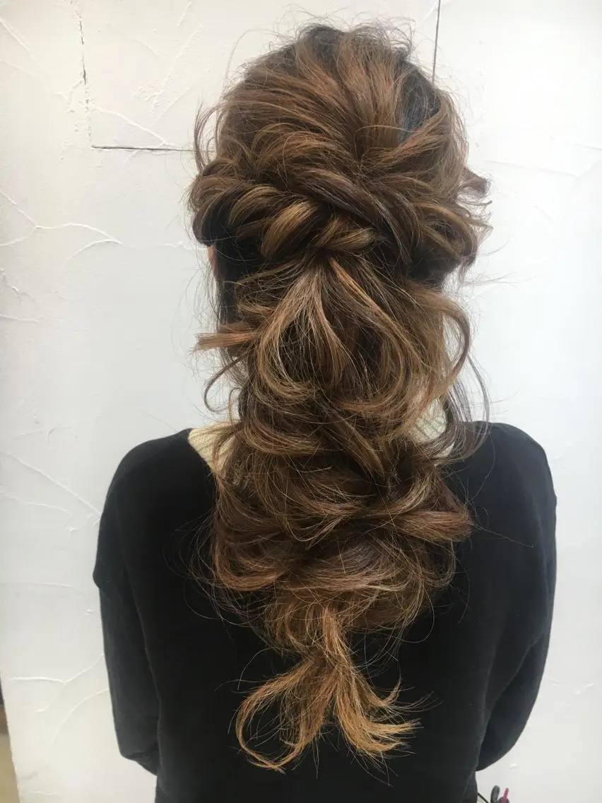ロング ヘアアレンジ ヘアセット ミドウチ アヤカのヘアスタイル