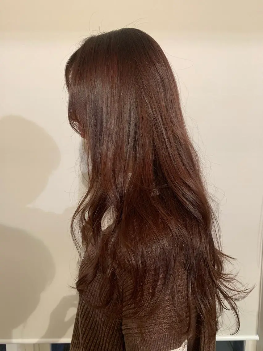 カラー パーマ ヘアアレンジ ブラウンカラー パープルブラウン 加藤 綾華のヘアスタイル