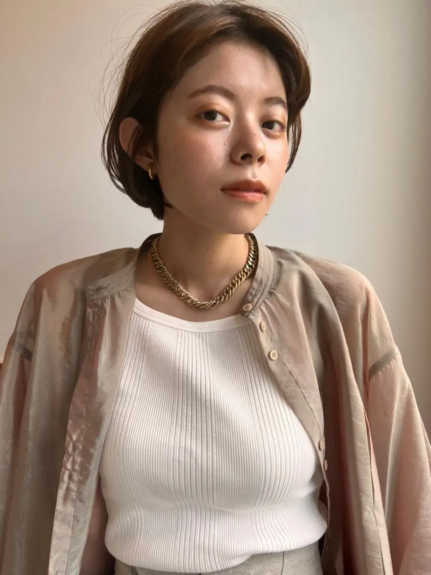 ショート カラー パーマ アディクシーカラー ブリーチ ブロンド ブルーカラー ハイライトカラー CEINE＋ officialのヘアスタイル