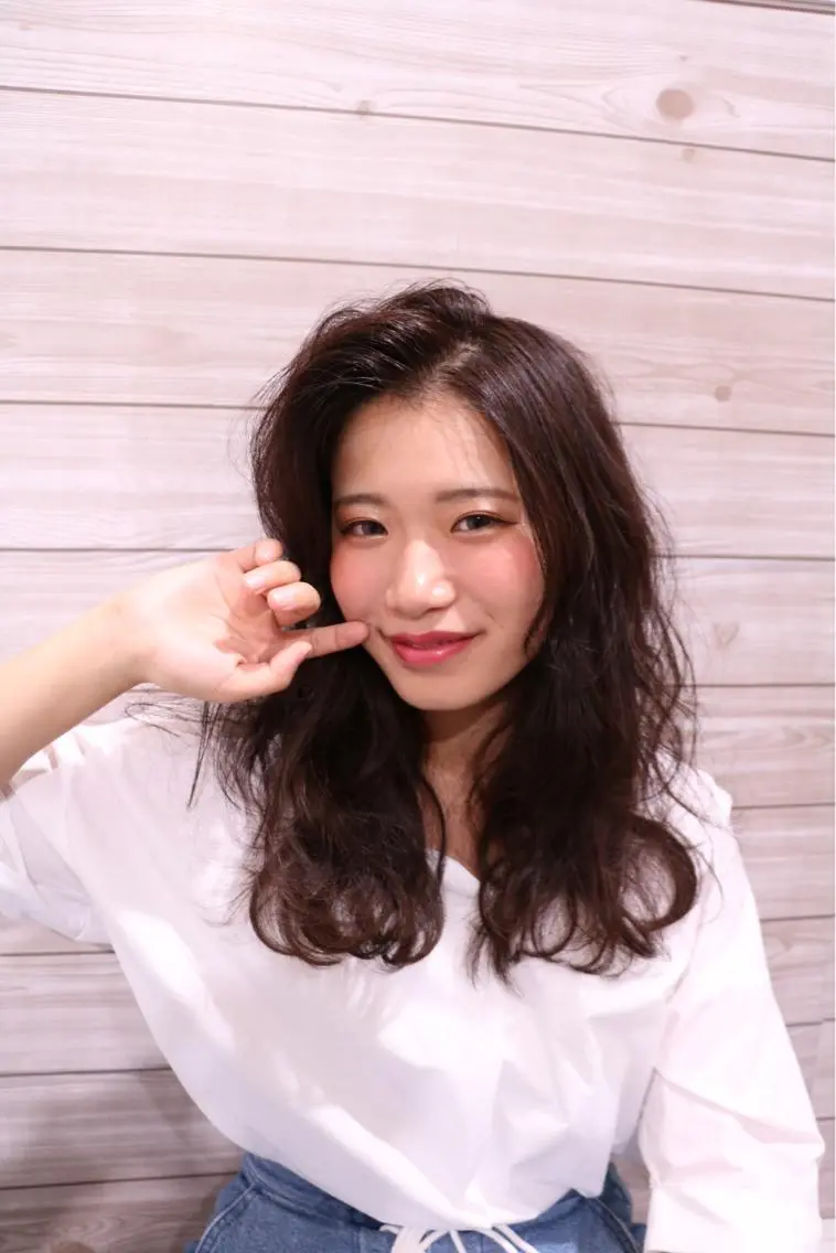 ミディアム セミロング ロング カラー _WHITE高槻店 yusukeのヘアスタイル