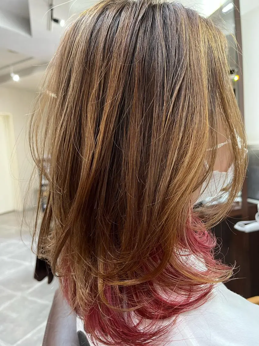 ミディアム カラー 長内  大明のヘアスタイル
