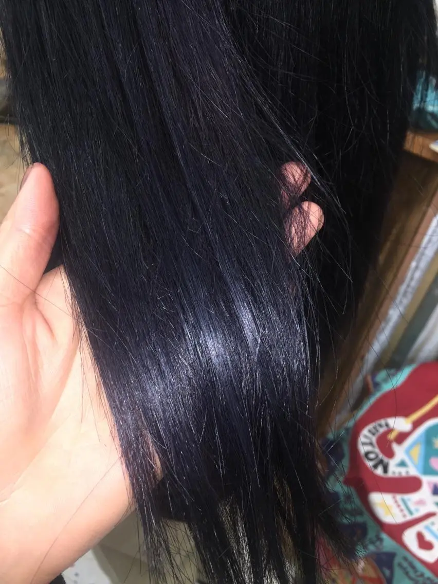 ロング カラー アッシュ アッシュブラック 黒髪 ブルーカラー ブルーブラック ブロンド/艶カラー/ レイヤー/MIKUのヘアスタイル