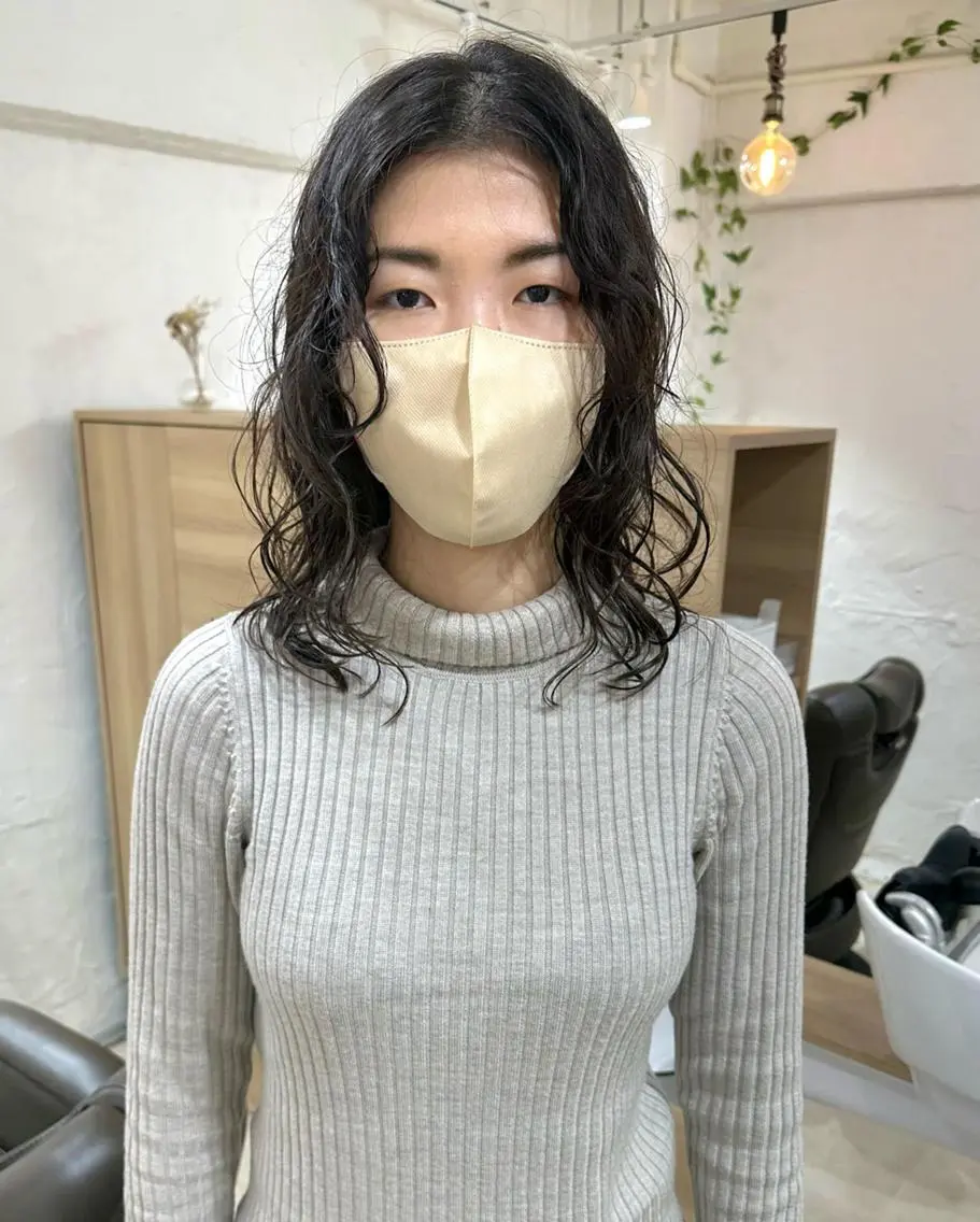 ショート カラー パーマ 切りっぱなしボブ 前下がりボブ ショートボブ 黒髪 インナーカラー 髪質改善 縮毛矯正/ レイヤー/銀座/本木のヘアスタイル