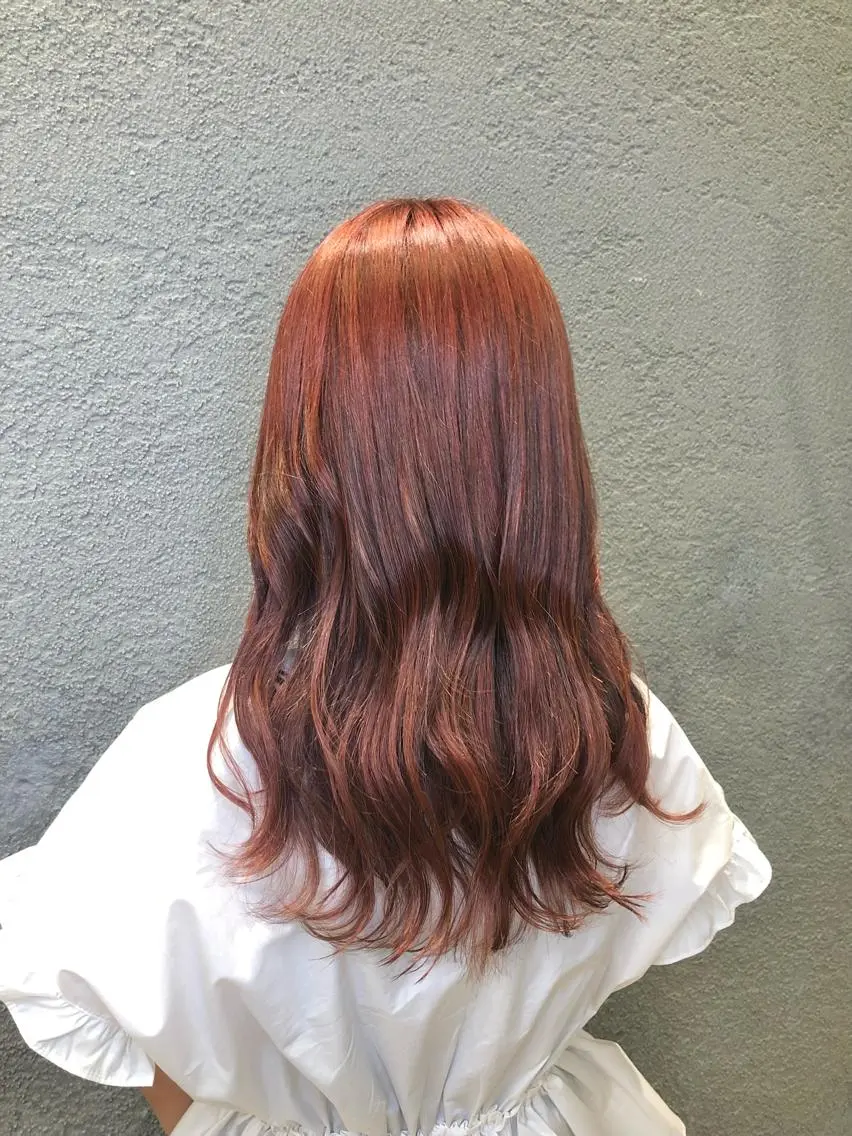 ロング カラー ピンクカラー 村上 佳織のヘアスタイル